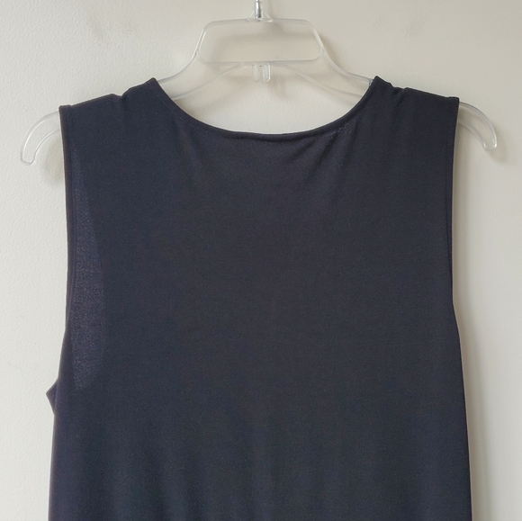 NWT BCBGeneration Vneck Romper - Picture 10 of 13